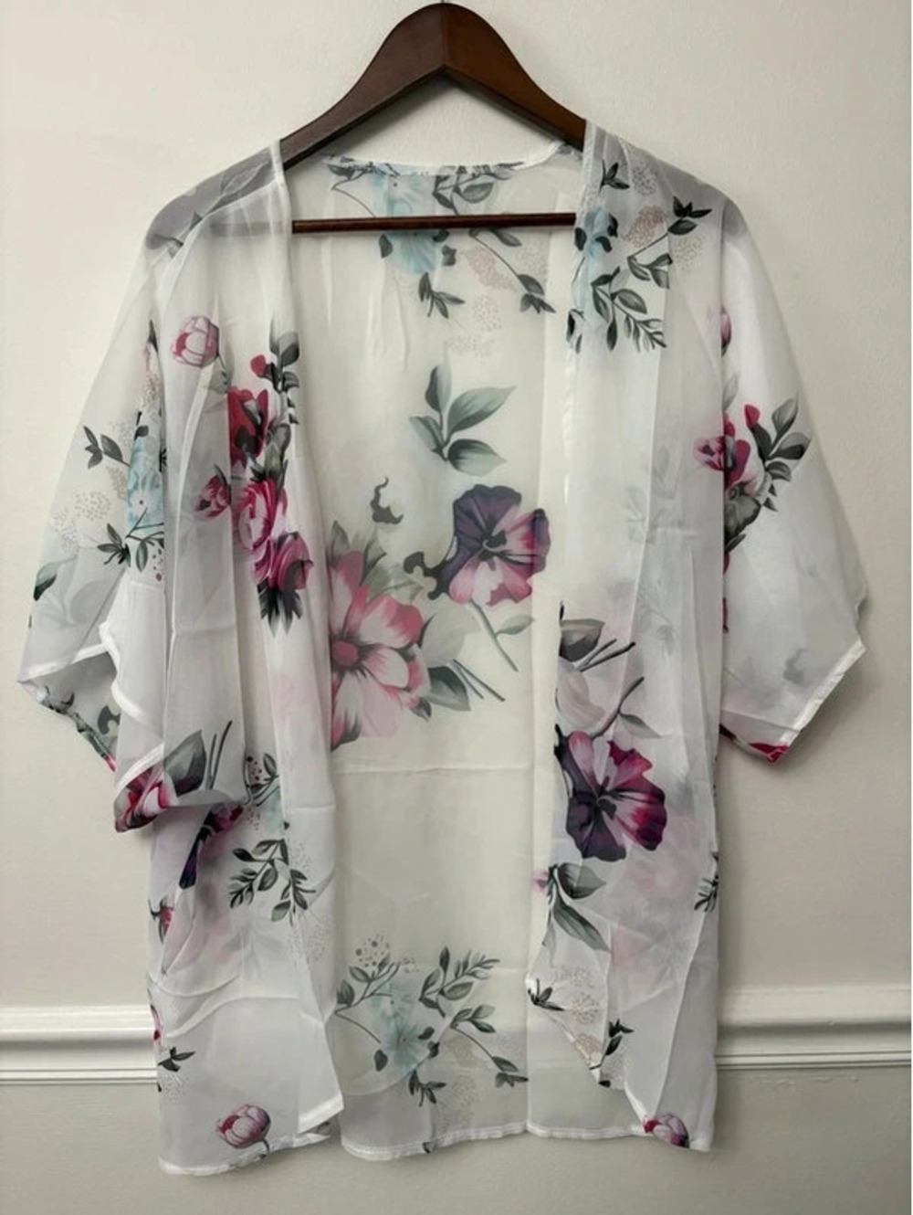 White Floral Sheer Kimono Women’s Large Boho Beach Cover-Up
